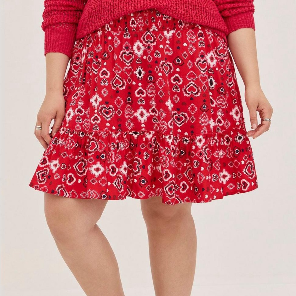 Plus Size - Picture 3 of 7